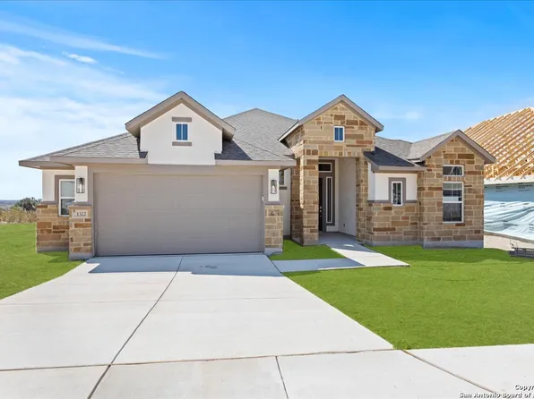 1322 Webb Creek, New Braunfels, TX 78132