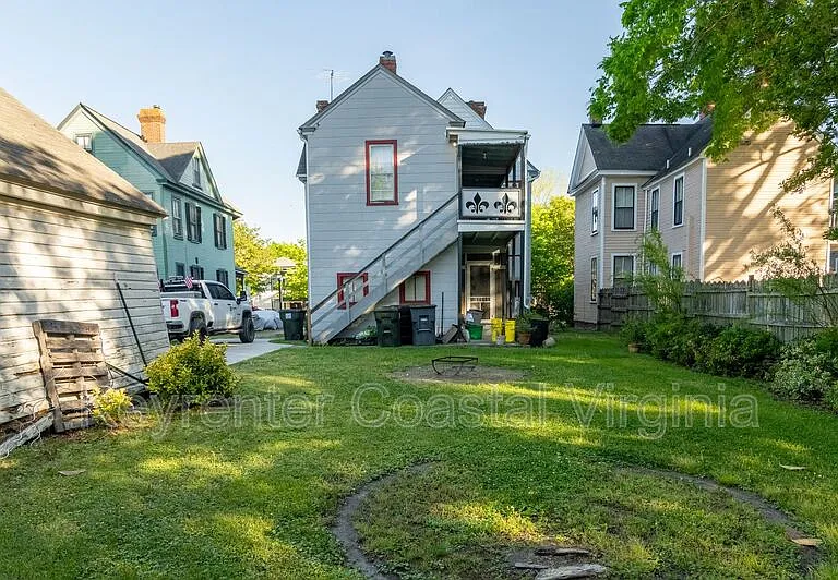 338 Main St #A — Photo 14
