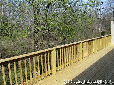 2nd image of 2146 Pickwick Drive #2146