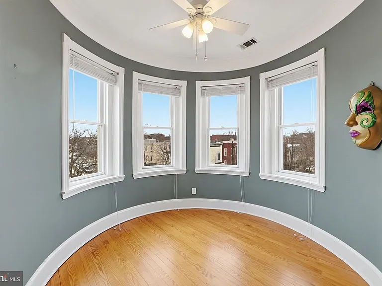 949 S St NW — Photo 15