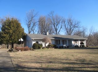 228 State Route 58 E, Clinton, KY 42031