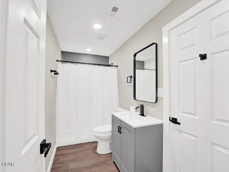 1408 Wilmont Ave — Photo 26