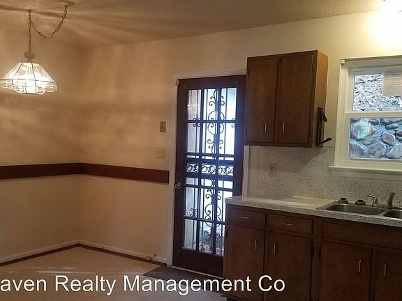 4th image of 5234 Donlyn Ln