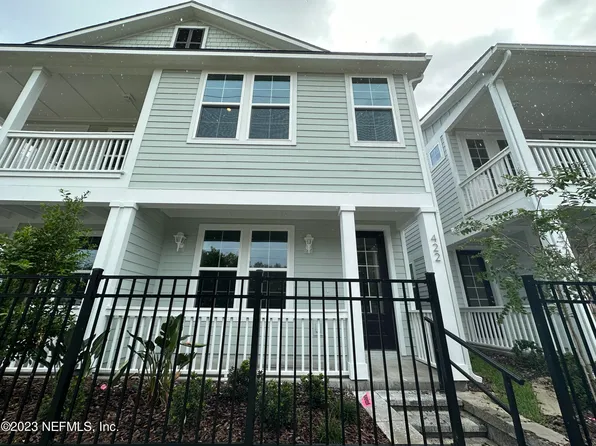 422 S 8TH Street S, Fernandina Beach, FL 32034
