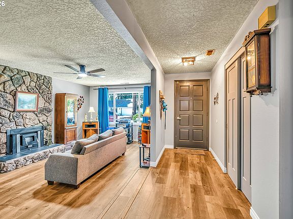 5th image of 4113 NE 153rd Ave