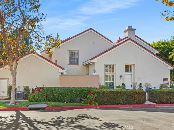 36 Wellesley, Irvine, CA 92612