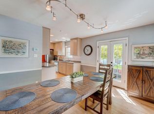 5633 N Bay Ridge Ave, Whitefish Bay, WI 53217