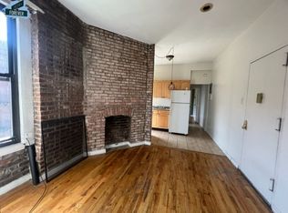 271 W 119th St APT 4C, New York, NY 10026