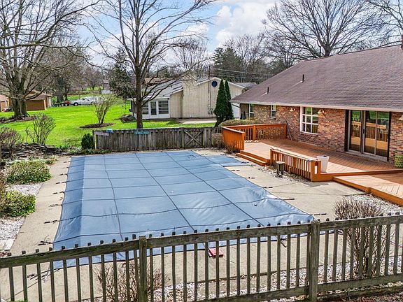 5th image of 5826 Lynch Ln