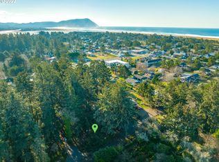 2nd St #3700, Seaside, OR 97138
