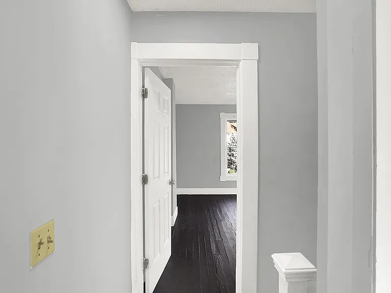 1020 N Rural St — Photo 4