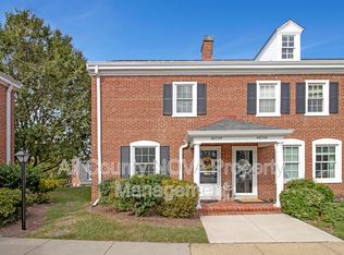 4670 36th St S #A, Arlington, VA 22206