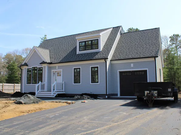 33 Elain Avenue, East Falmouth, MA 02536
