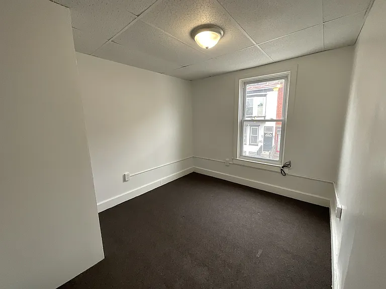 530 S Duke St — Photo 6