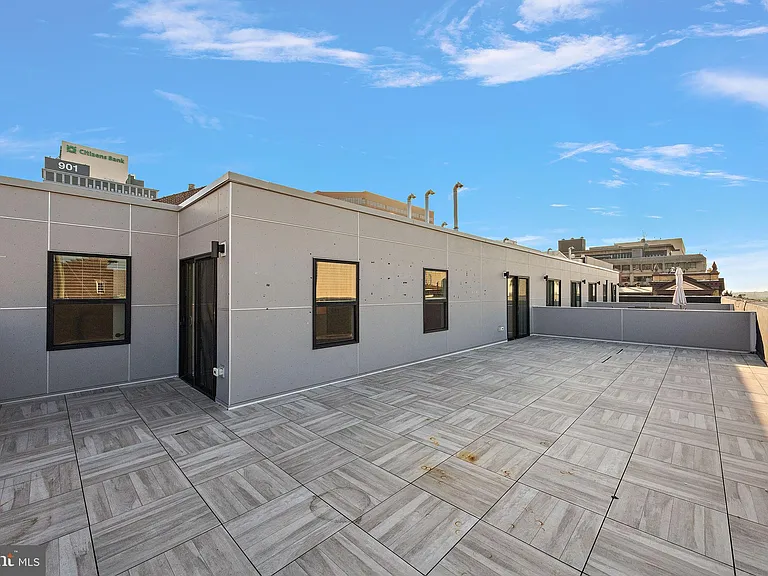 801 N Market St #303 — Photo 13
