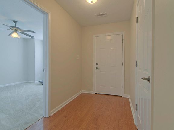 3rd image of 8724 Carriage House Way