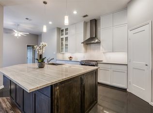 325 Shady Timbers Ln, Murphy, TX 75094
