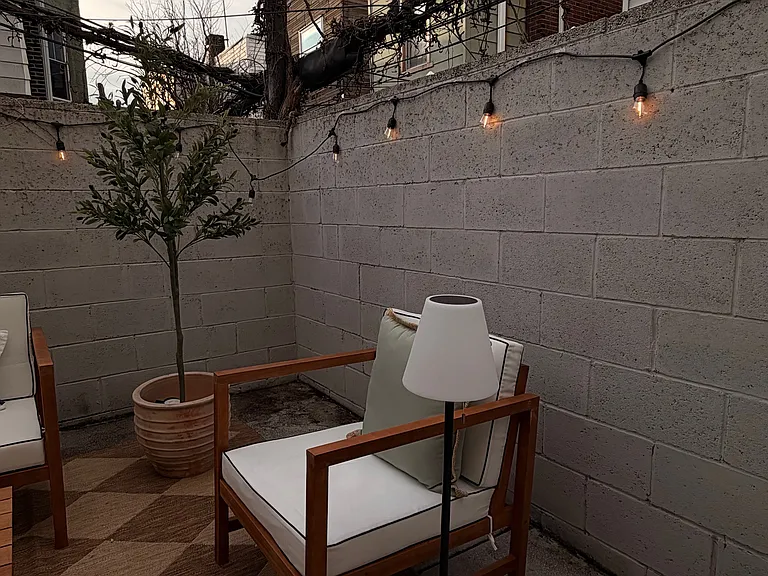 2408 S Darien St — Photo 50