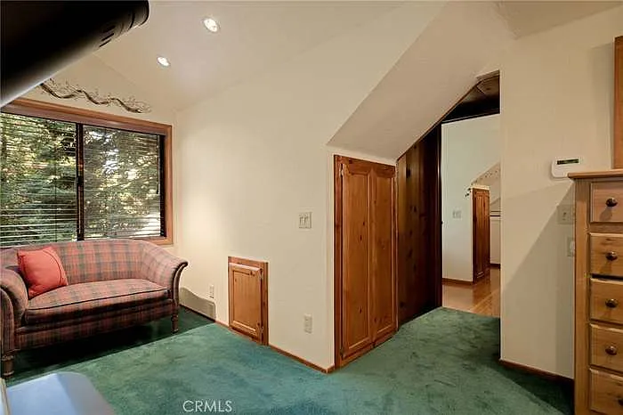 637 Crest Estates Ct — Photo 22