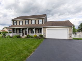 201 Chatham Ct, Horseheads, NY 14845