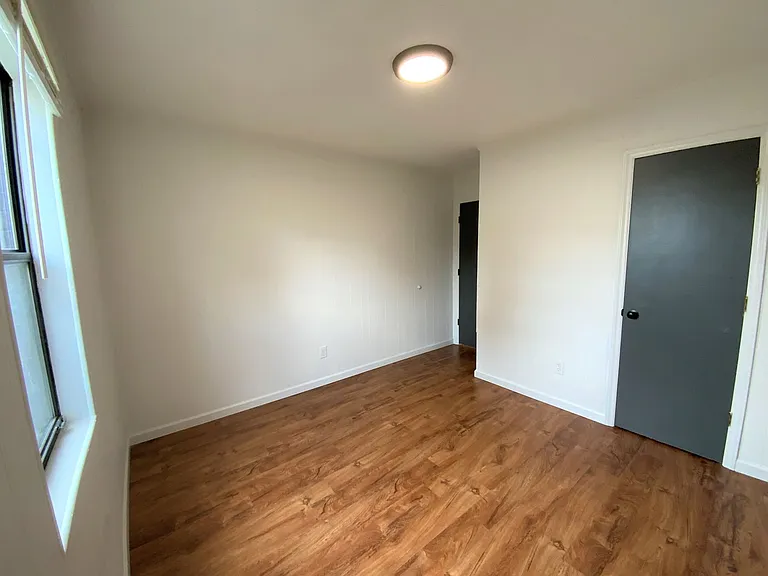 100 Ravenwood Dr #B — Photo 6