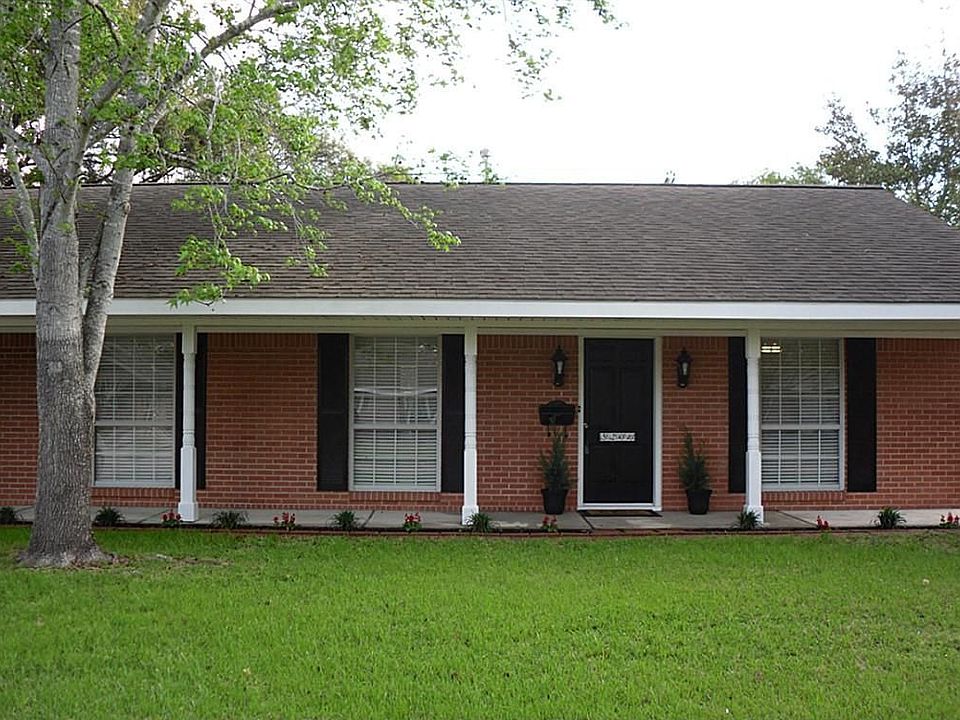 1st image of 5206 Stillbrooke Dr