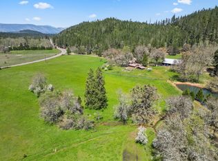 7589 Takilma Rd, Cave Junction, OR 97523