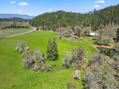 7589 Takilma Rd, Cave Junction, OR, 97523