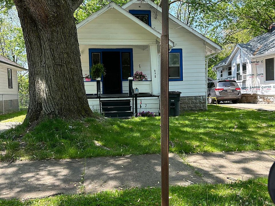 2nd image of 658 Sanford Ave