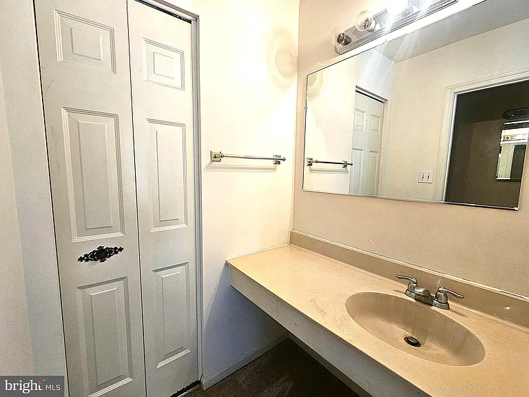 3956 Bradwater St — Photo 20