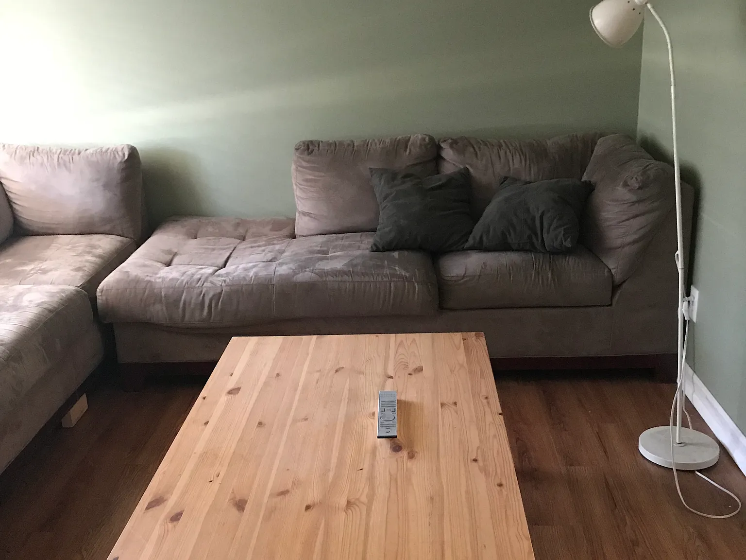 4 bed, 1344 sqft, $2,699 — Photo 3