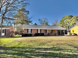 200 Miles Brown St, Edenton, NC 27932