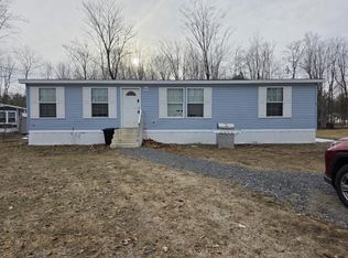54 S Greenridge Hts, Oakland, ME 04963