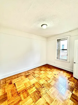 Rented by Pear NYC LLC | media 31