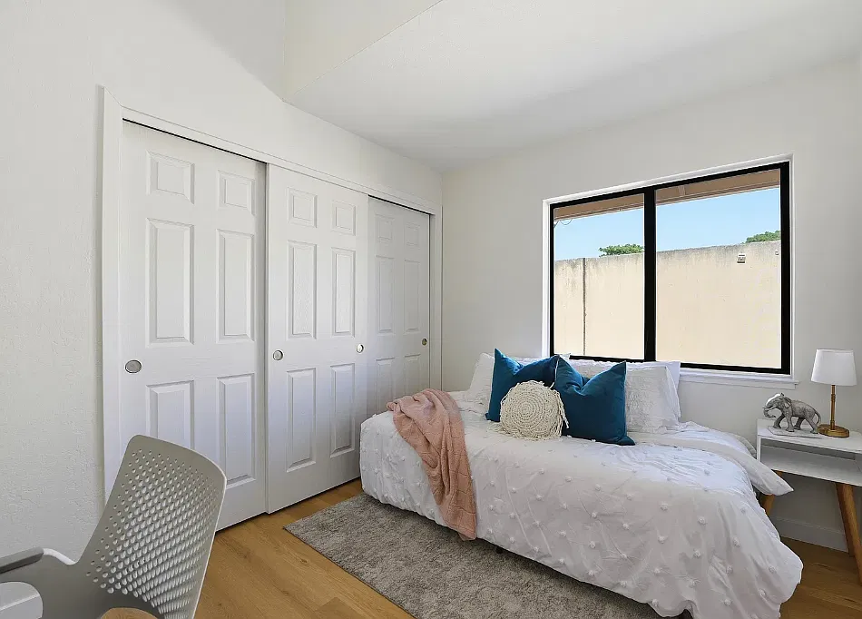 1 bed, 895 sqft, $1,500 — Photo 4