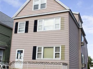 313 Avenue A, Bayonne, NJ 07002