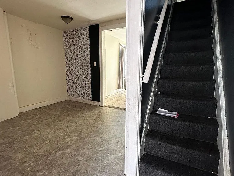 4323 N Orianna St — Photo 6