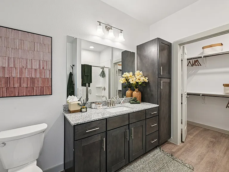 Huntington Place Seniors Garland — Photo 9