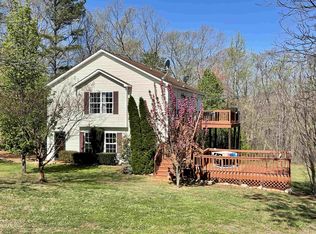 693 Love Springs Rd, Cowpens, SC 29330