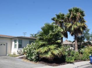 517 Dove Cir, Vista, CA 92083