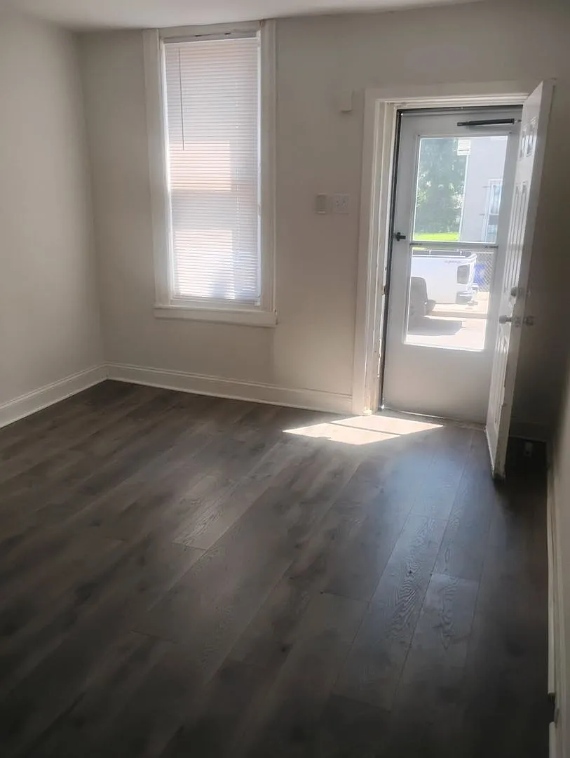 Newly Remodeled Home _ Germantown — Photo 2