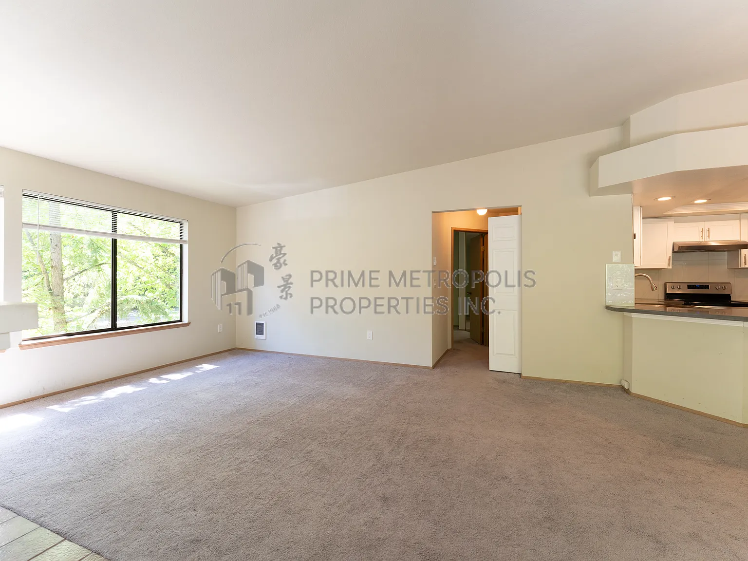 1270 Bellevue Way NE Unit 8 Bellevue WA 98004 LCG - 8 — Photo 3