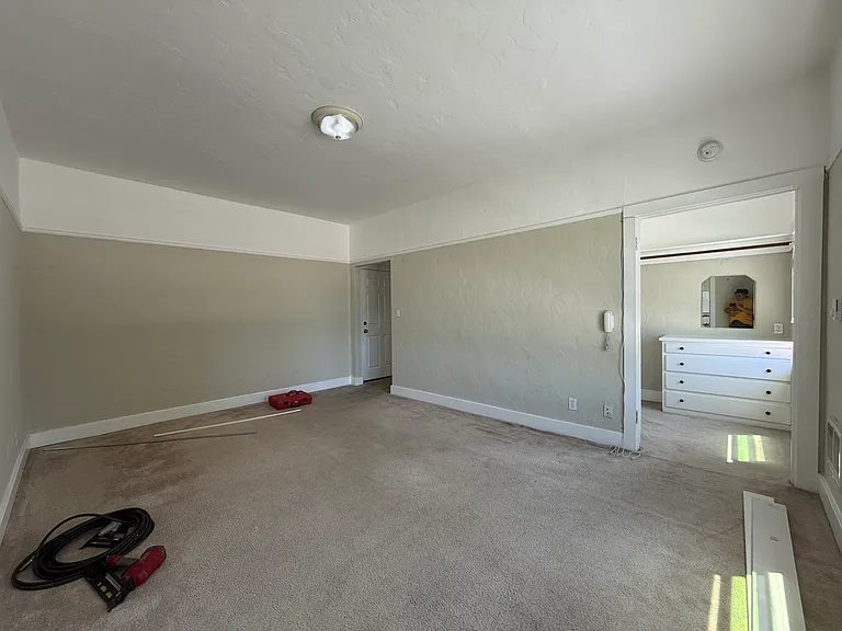 2451 Le Conte — Photo 23