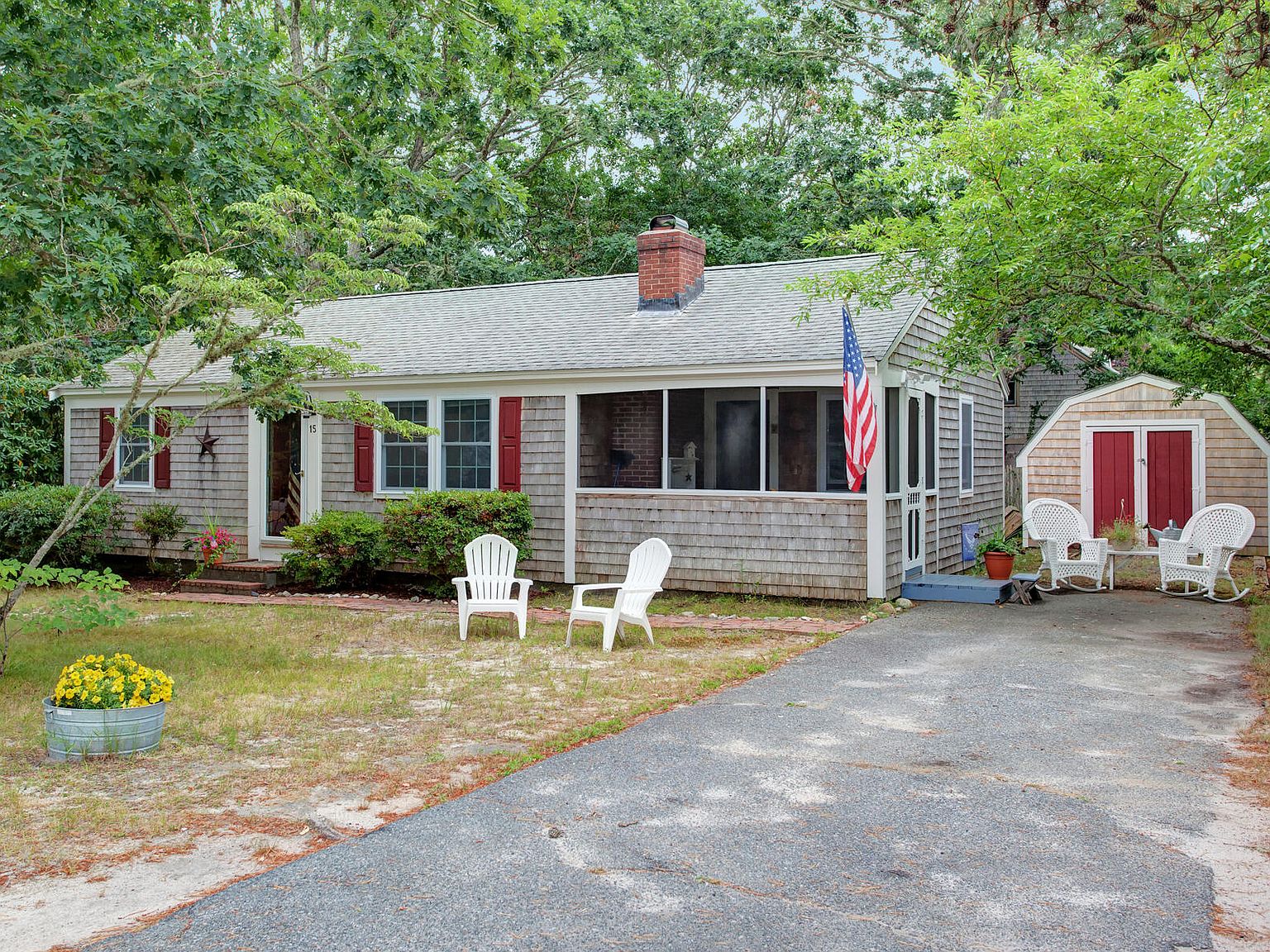 15 Thorwald Pl, Yarmouth, MA 02675, MLS# 73017298