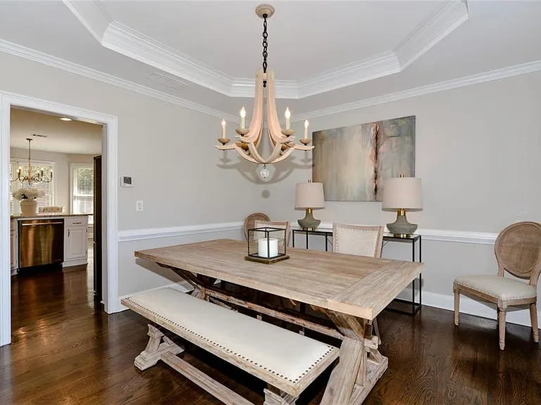 310 Windsor Gate Cv — Photo 12