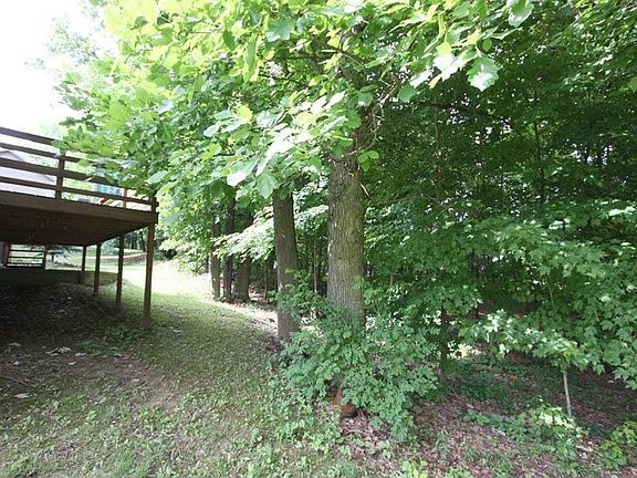 4th image of 197 Valleybrook Cir
