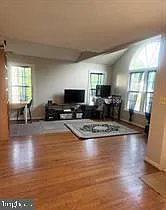 4317 Amelia Dr — Photo 10