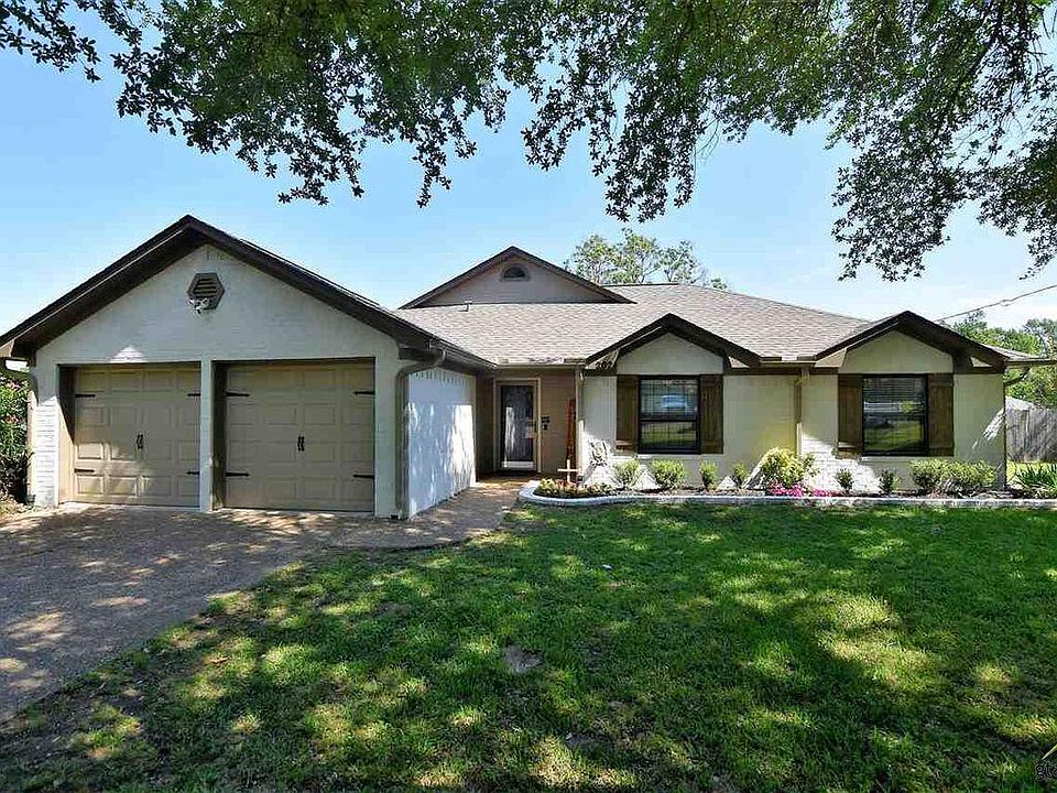 1st image of 202 Wendy Dr