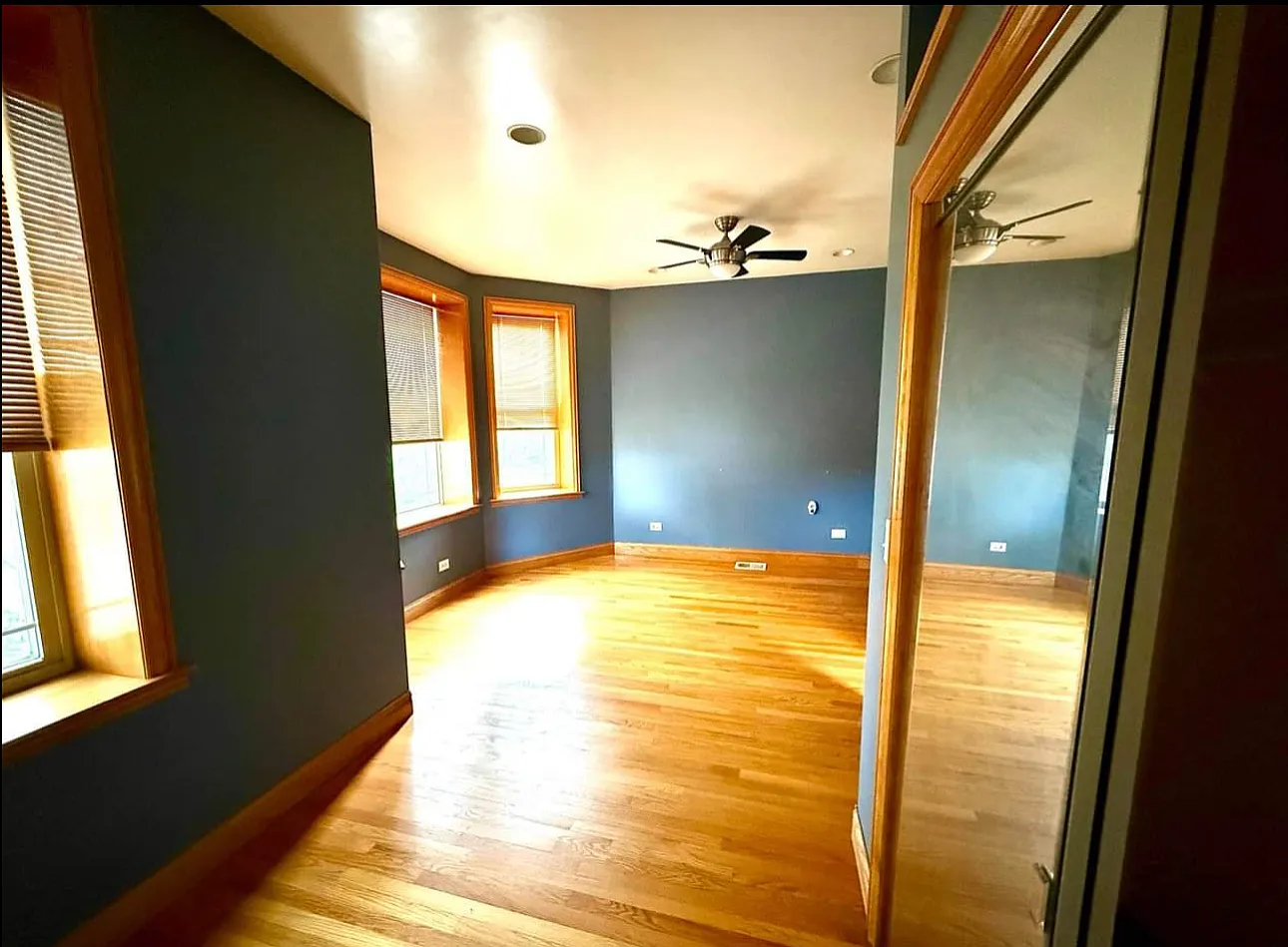 4 bed, $2,200 — Photo 4