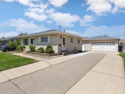 754 Gateway St NE, Cedar Rapids, IA, 52402